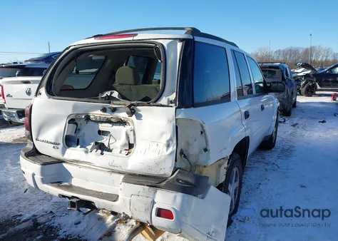 2006 Chevrolet Trailblazer Ls z USA, uszkodzony, nr VIN 1GNDS13S362229338